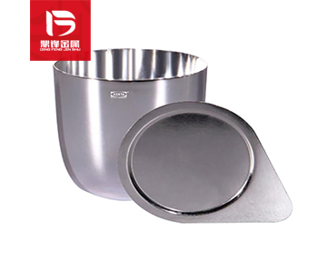 Platinum Recovery from Jewelry and Luxury Goods – Dingfeng Precious Metals